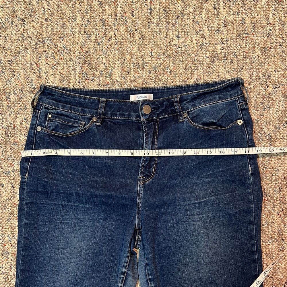 Ricki’s Jean Capri - Picture 10 of 10